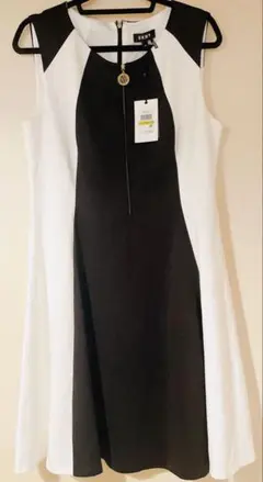 【新品・タグ付】DKNY ダナキャランニューヨーク　ワンピース サイズ14