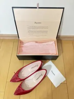 Item thumbnail for item 9ba5e8fd-7a86-4101-aa7b-a1c28f147e3f