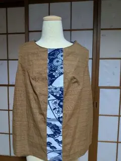 ノースリーブシャツ