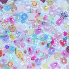 ネイルパーツまとめ売り　50個以上　アイスクリーム　ドーナツ　スイーツ