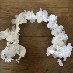 ホワイト花冠 約40cm