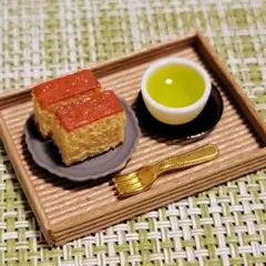 ミニチュアフード　カステラ