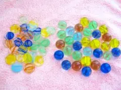 【ビー玉 おはじき 各30個セット】カラフル 昔ながら 懐かしい 昭和の遊び