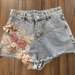 デニムショートパンツ フラワー刺繍 Sサイズ