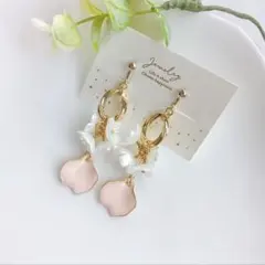 Item thumbnail for item 407d89da-0f90-4d5a-839a-312cf97efbb6