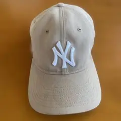 ニューヨーク・ヤンキース ベージュキャップ MoMA ニューエラnew era