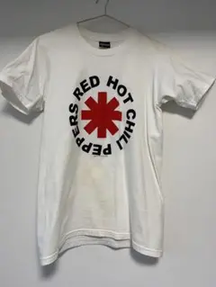 RED HOT CHILI PEPPERS Tシャツ