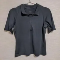 黒 半袖 ラッシュガード ジッパー付き