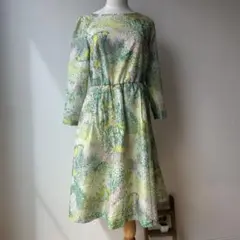 美品　テチチ　ボタニカルフレアーワンピース　M