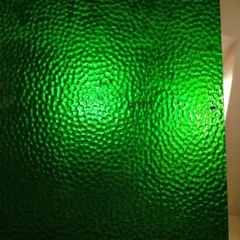 wh ハンマードグリーン 板ガラス ステンドグラス18×27
