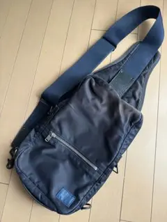 【最終値下】PORTER リフト ワンショルダーバッグ