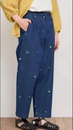 sm2 サマンサモスモス　刺繍入りダークブルーワイドパンツ