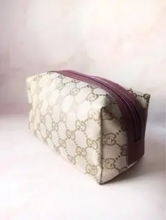 【未使用】GUCCI グッチ GGキャンバス ポーチ レッド 箱付き 美品