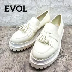 美品【EVOL】パール キルトタッセルローファー 厚底 タンクソール24cm 白