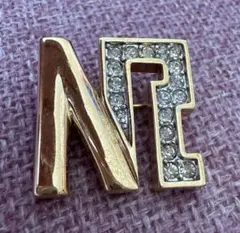 美品　ニナリッチ　NINA RICH ゴールドブローチ