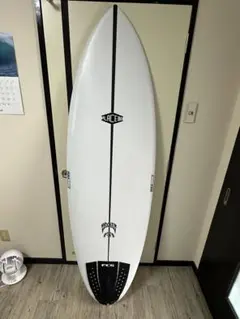 プレセボ　RNR ラウンドノーズ　6.8 湘南手渡し。 プレセボ RNR ラウンドノーズ 6.8 湘南手渡し。 マリンスポーツ