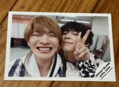 深澤辰哉　松村北斗　公式写真