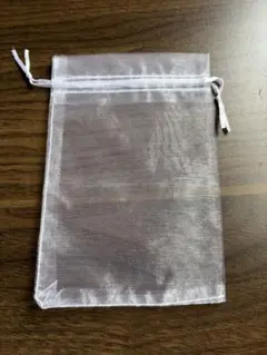 オーガンジーの巾着袋 縦12cm横10cm 25枚