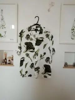 H&M ブロッコリー柄シャツ