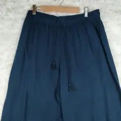 ユニクロ　ネイビー リラックス フィットパンツ　L