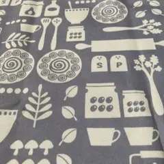 北欧風テーブルクロス撥水加工143×176cm