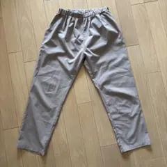 kids ベージュ ウエストゴム パンツ 130㎝
