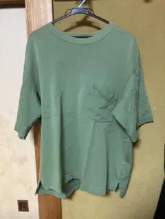 UNIQLO Tシャツ
