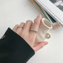新品☆安心のメルカリ便☆韓国☆2個セット☆お洒落 ☆ ペアリング☆ リング ☆y