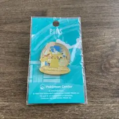 ポケモンセンター ピンズ 2005年　ピカチュウ　ニャース　ミュウ