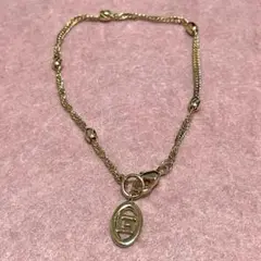 ブレスレット　ゴールド アルファベットチャーム G ゴールドアクセサリー