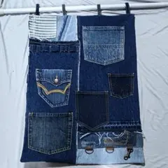 ~ハンドメイド~リメイクデニム ウォールポケット タペストリー約43✕61センチ