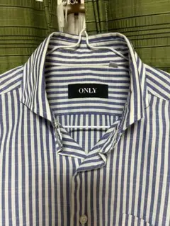 ONLY ストライプ 長袖シャツスリムフィット　ブルーカッタウェイ38 Sサイズ