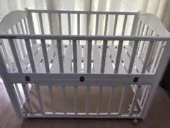とことんこだわったベビーベッド 白 combi mini 2way