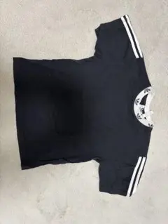 adidas ストライプ Tシャツ 黒
