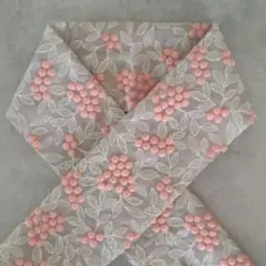 【ミモザ】グレージュ・刺繍半衿サイズのハギレ