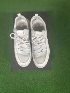 トッズ ノーコード Tod's NO CODE ホワイト　サイズ7