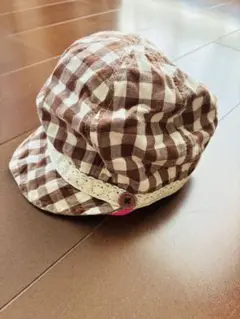 ナチュラル　チェックの帽子