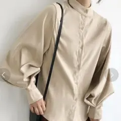 ＪＵＮＯＡＨ　スタンドカラーボリュームスリーブシャツ