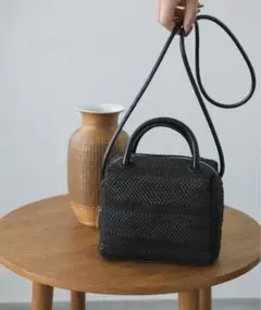 NEUNA 【ハンドバッグとしても使える】2wayショルダーバッグ