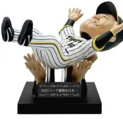 岡田監督バブルヘッドフィギュア 阪神タイガース #80岡田監督ボブルヘッド フィギュア - メルカリ