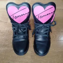 TOMMY　ハイカットスニーカー　ハート　24.0cm