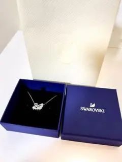 スワロフスキー Dancing Swan ネックレス