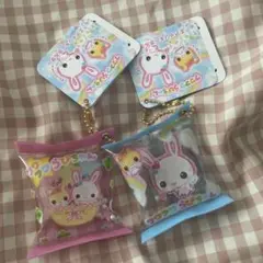 フワフワらびちゃん　エアインキーホルダー　シャカシャカ　2点セット