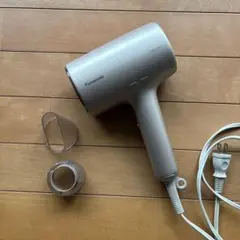 Item thumbnail for item 529e8a8c-4524-4f49-b31a-fab630475761