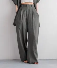 【新品•タグ付き】LOWRYS FARM ノルマンディシアーワイドパンツ