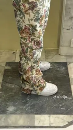 Reputation Studios FLARE TAPESTRY PANTS