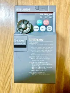 三菱電機 FR-E720-0.75K インバータ 三相200V