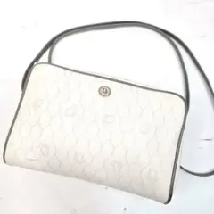 Item thumbnail for item 955af985-2181-491c-9ef0-716abf68828d