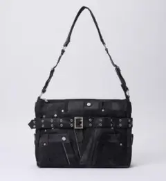 Item thumbnail for item 4cf2b083-69b6-4370-bde1-81117219f80f