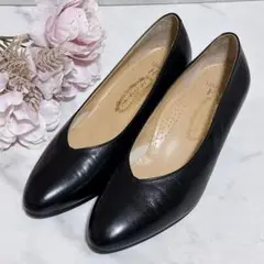 美品 ヨシノヤ パンプス レザー Vカット ブラック 黒 ビジネス 冠婚葬祭